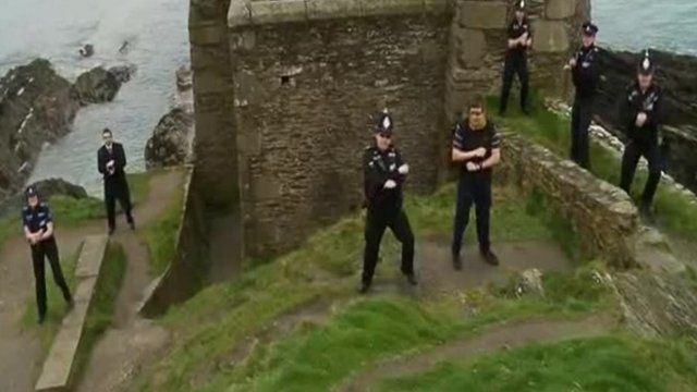 Devon and Cornwall Police officers in Falmouth "Gangnam" video
