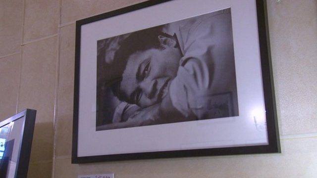 Photograph of Muhammad Ali.