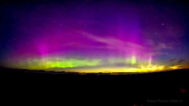 Macieji Winiarczyk captured the light show shortly after sunset