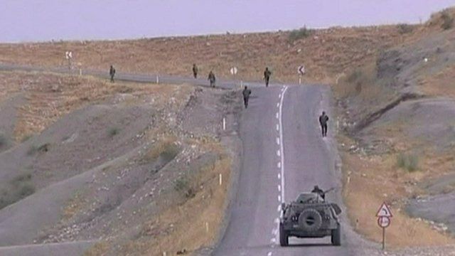 Soldiers on patrol