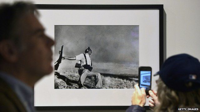 The Falling soldier by Robert Capa