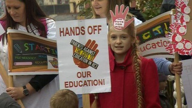 Young demonstrator in RCT