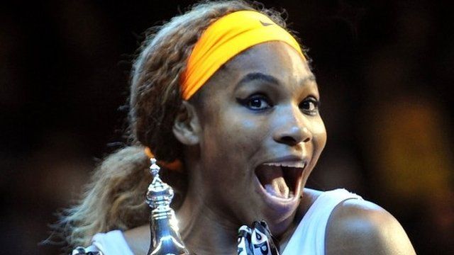 Serena Williams with trophy