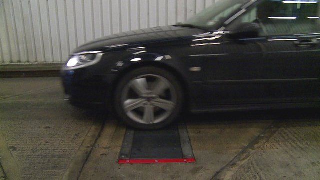 Sensors embedded in the road are used to calculate tyre pressure