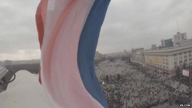 Russian flag flies above square in Kharkiv