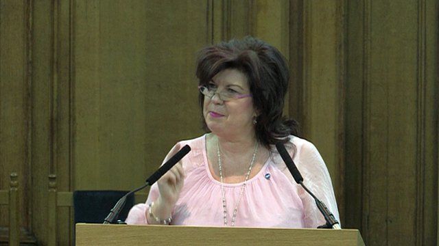 Elaine C Smith