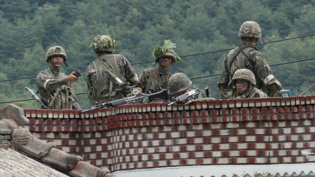 South Korean army search for soldier who shot comrades