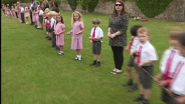 Pupils attempt loom record at this school in Wells as John Maguire reports