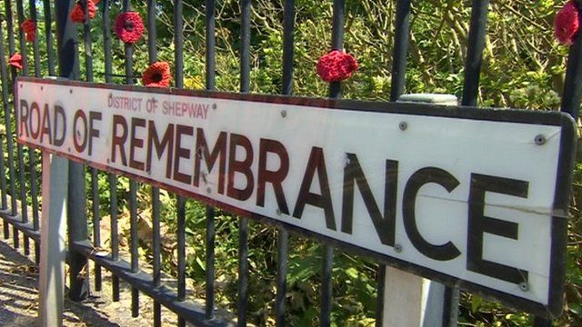 Knitted poppies on Road of Remembrance
