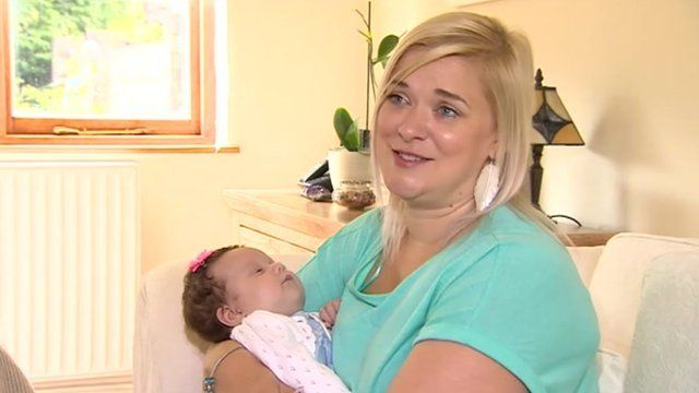 Stephanie Bennett with baby Chloe