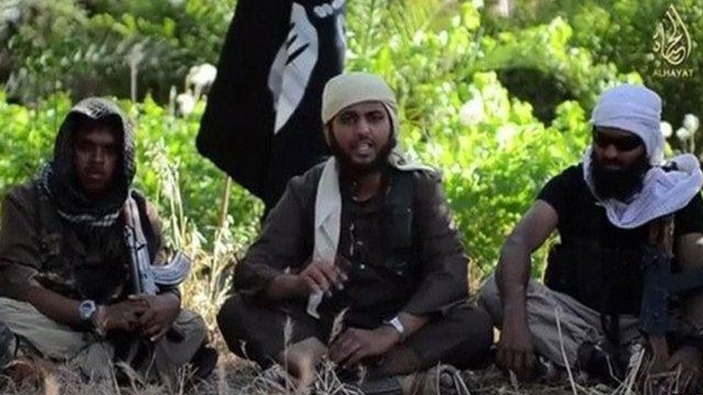 Reyaad Khan (left) and Nasser Muthana (centre) appeared in a video filmed by Islamic militants