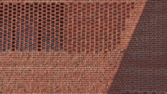 Facade, LSE
