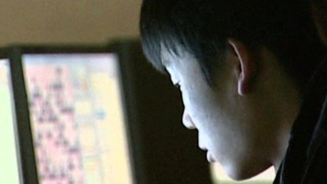 Man using a computer