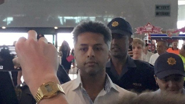 Shrien Dewani at Cape Town airport