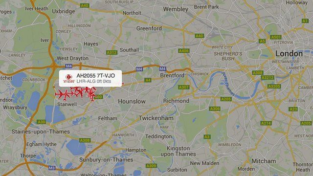 Map of London showing aircraft icons over Heathrow area