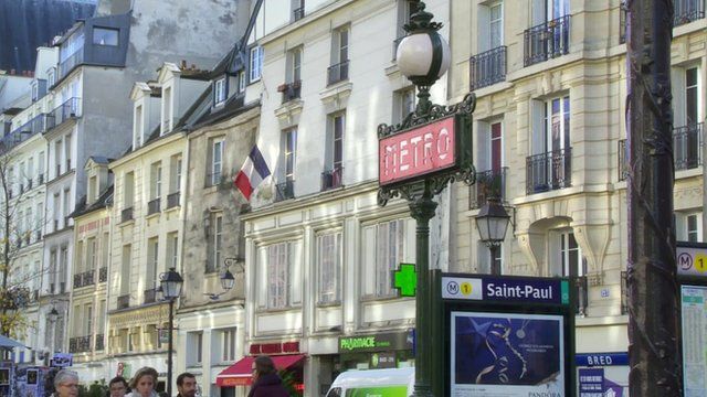 Paris street scene