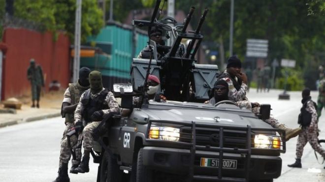 Armed rebel soldiers in Abidjan. Photo: 12 May 2017