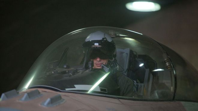 Piloto israelense em um F-16