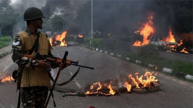 Magari kadhaa yameteketezwa moto huko Panchkula