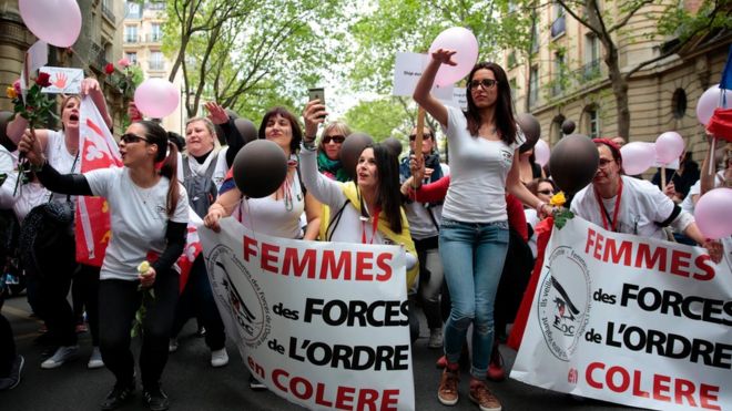 Women demonstrate against police violence