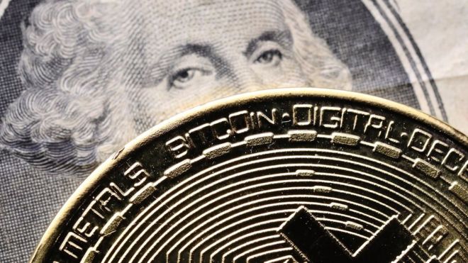 Facebook bans all cryptocurrency ads (bbc.com)