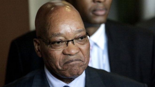 Zuma sera poursuivi pour corruption.