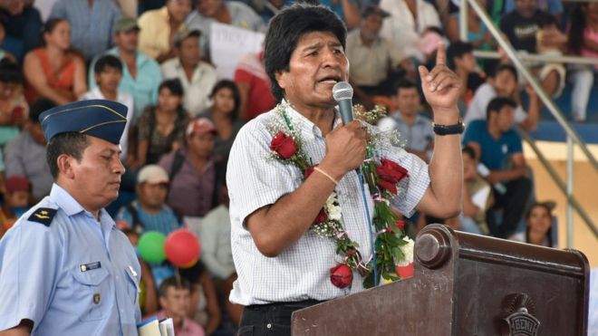 Evo Morales en el acto del domingo