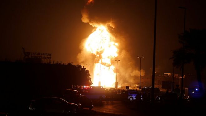 حريق في انبوب النفط السعودي البحريني