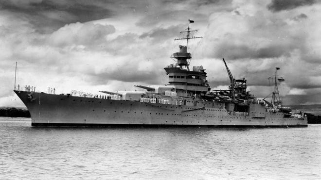 Imagem do USS Indianapolis em Pearl Harbor, em 1937