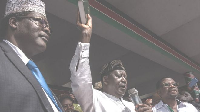 Raila Odinga akila kiapo cha kuwa rais wa wananchi wa Kenya