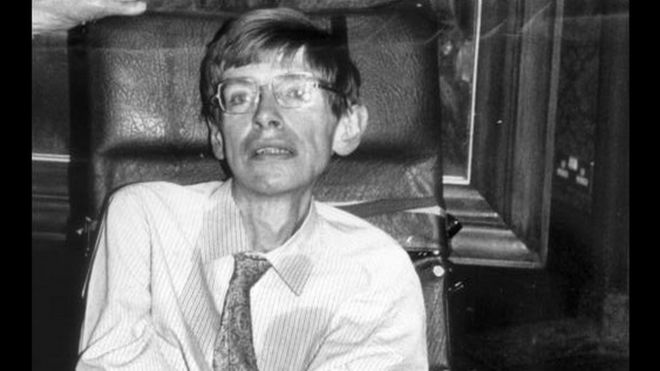 Stephen Hawking em 1985