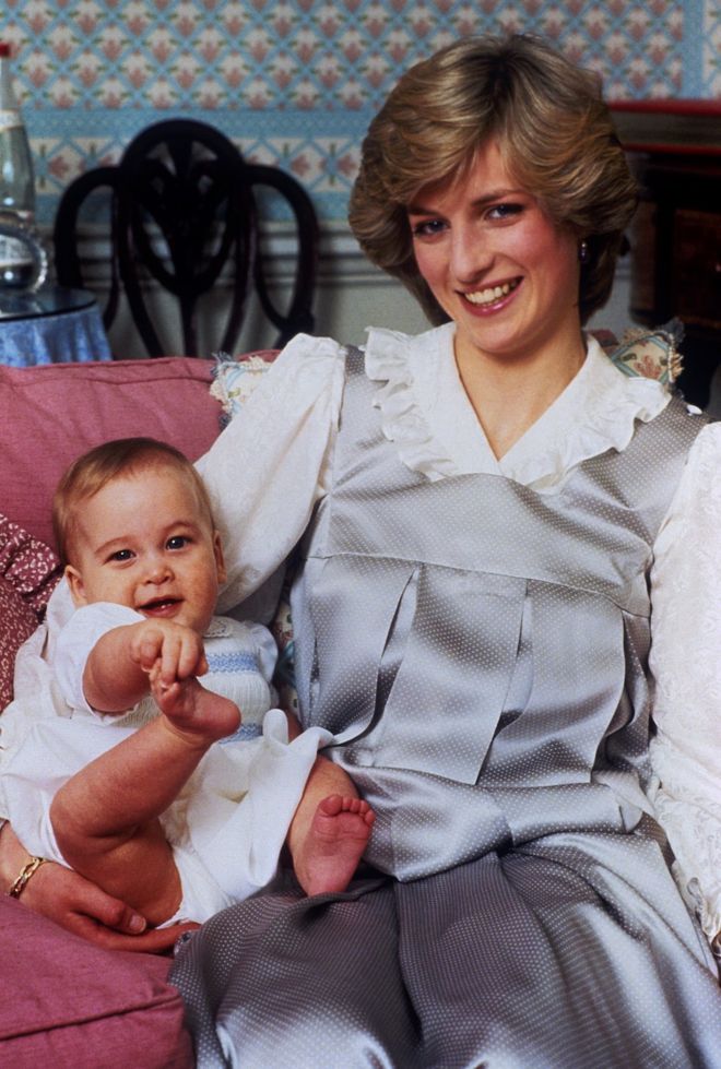 La vida de la princesa Diana en fotos
