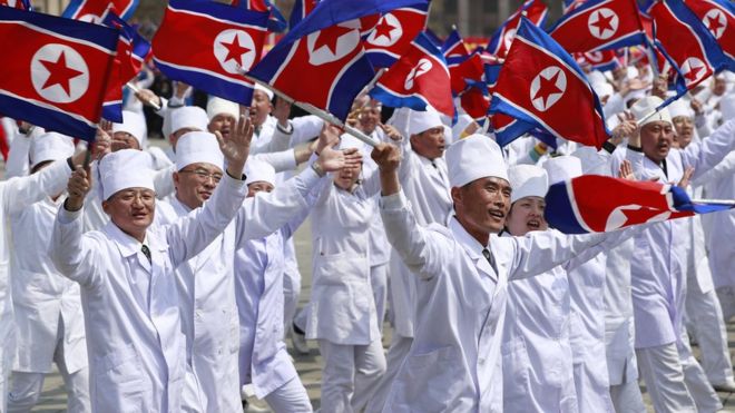 Bendera ya Korea Kaskazini ilipeperushwa katika maadhimisho hayo.