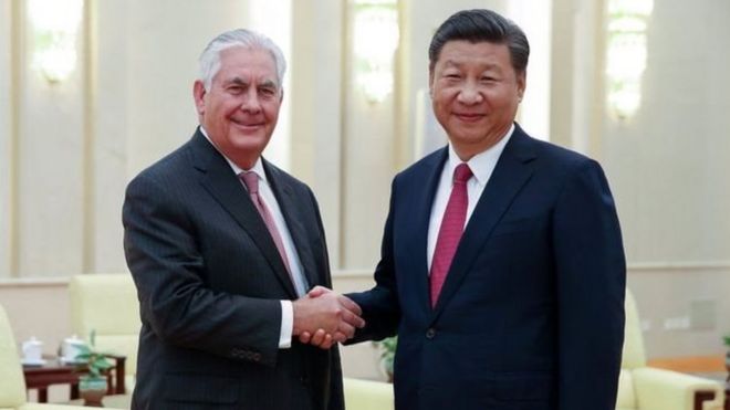 Rais Xi Jinping wa China na waziri wa maswala ya kigeni nchini Marekani Rex Tillerson