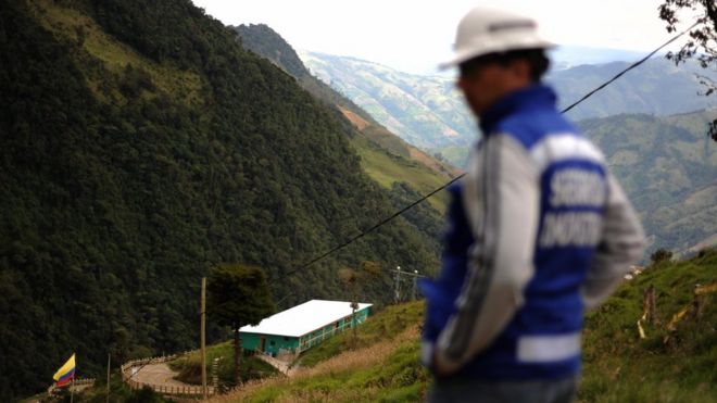 Empleado de AngloGold Ashanti en Cajamarca (foto de archivo).