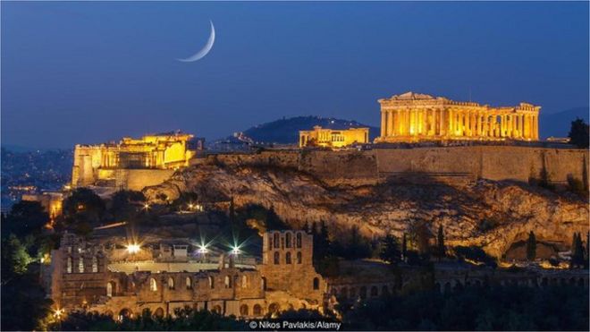 一些天文愛好者認為，建造希臘神廟是為了在天空中找到與人類在地球上的居住地一樣的行星。