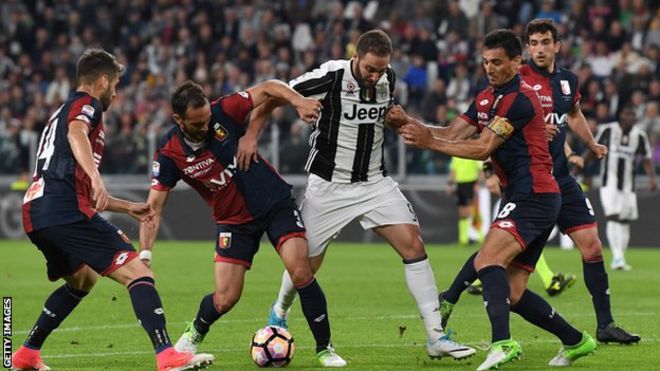 Juventus v Genoa