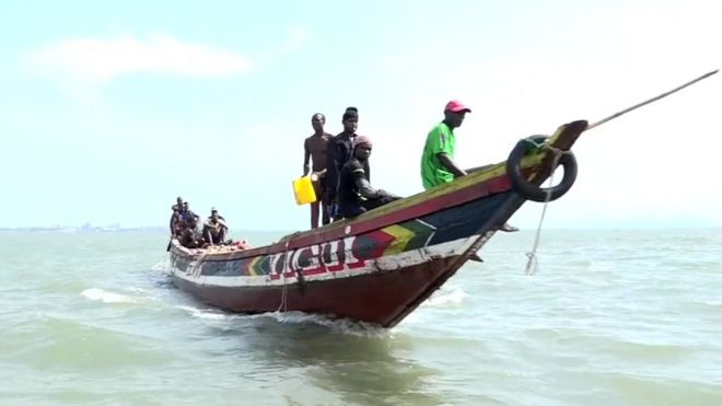Guinea: How China's trawlers are emptying Guinea's oceans