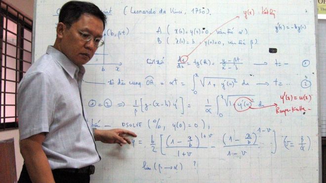 ‘Tước quốc tịch chưa có tiền lệ ở Việt Nam’ item-thumbnail