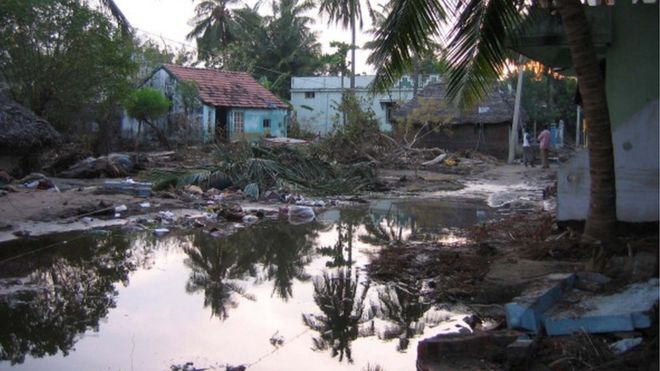 2004 - இல் இந்தியாவையே புரட்டிப்போட்ட சுனாமி