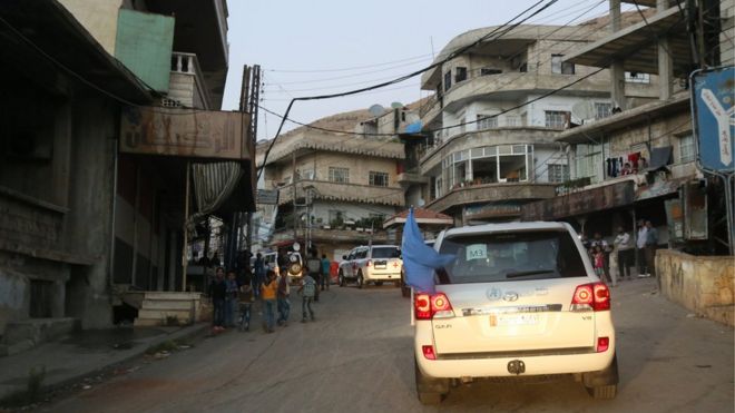 comboio com alimentos e produtos básicos em Madaya