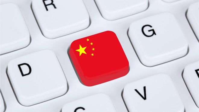 Teclado de computador com a bandeira chinesa