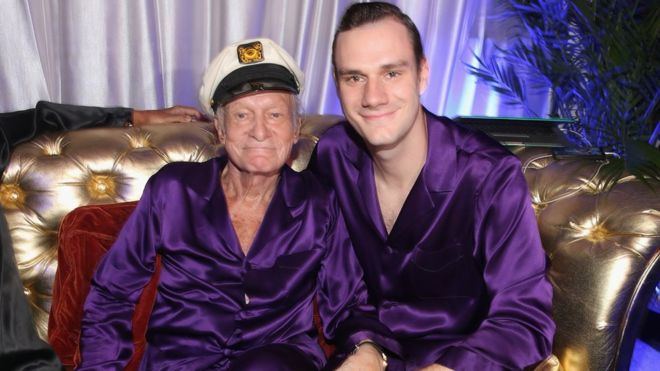 Cooper y Hugh Hefner