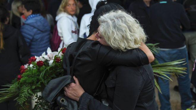 Familiares de las víctimas del terremoto en Italia del 23 de agosto de 2016