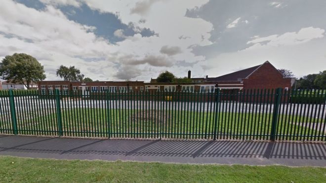 Higham Lane School on Shanklin Drive, Nuneaton