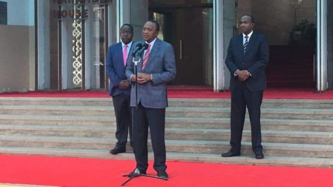 Rais Kenyatta alimshinda mpinzani wake Raila Odinga kwa asilimia 54