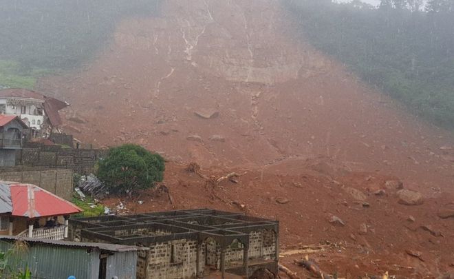 A picture of the mudslide
