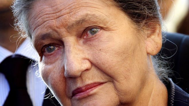 Simone Veil attending a ceremony in memory of her brother and 10 other Jewish children deported by the Nazis during WWII, in Nice, October 2007.
