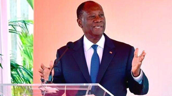 Outre les revendications sociales, la Côte d'Ivoire subit de plein fouet la baisse du prix de son premier produit à l'exportation.