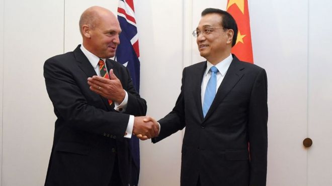 Australian Senate President Stephen Parry with Chinese Premier Li Keqiang